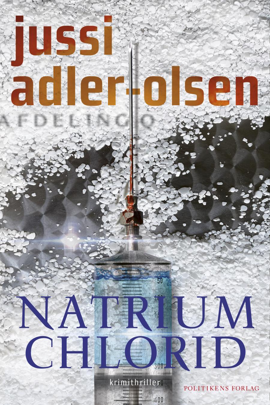 Forside af Jussi Adle-Olsens nye bog hvorpå der er en kanyle på en baggrund af salt